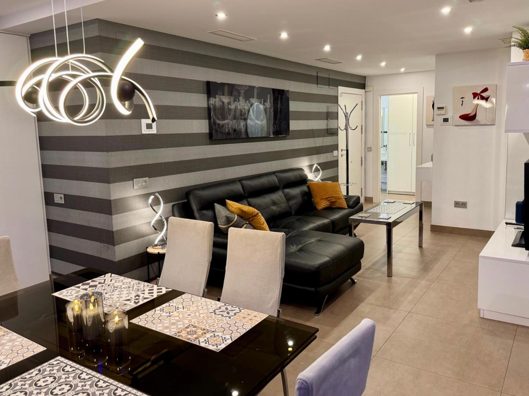 Modern Apartment In La Nogalera Torremolinos Esterno foto